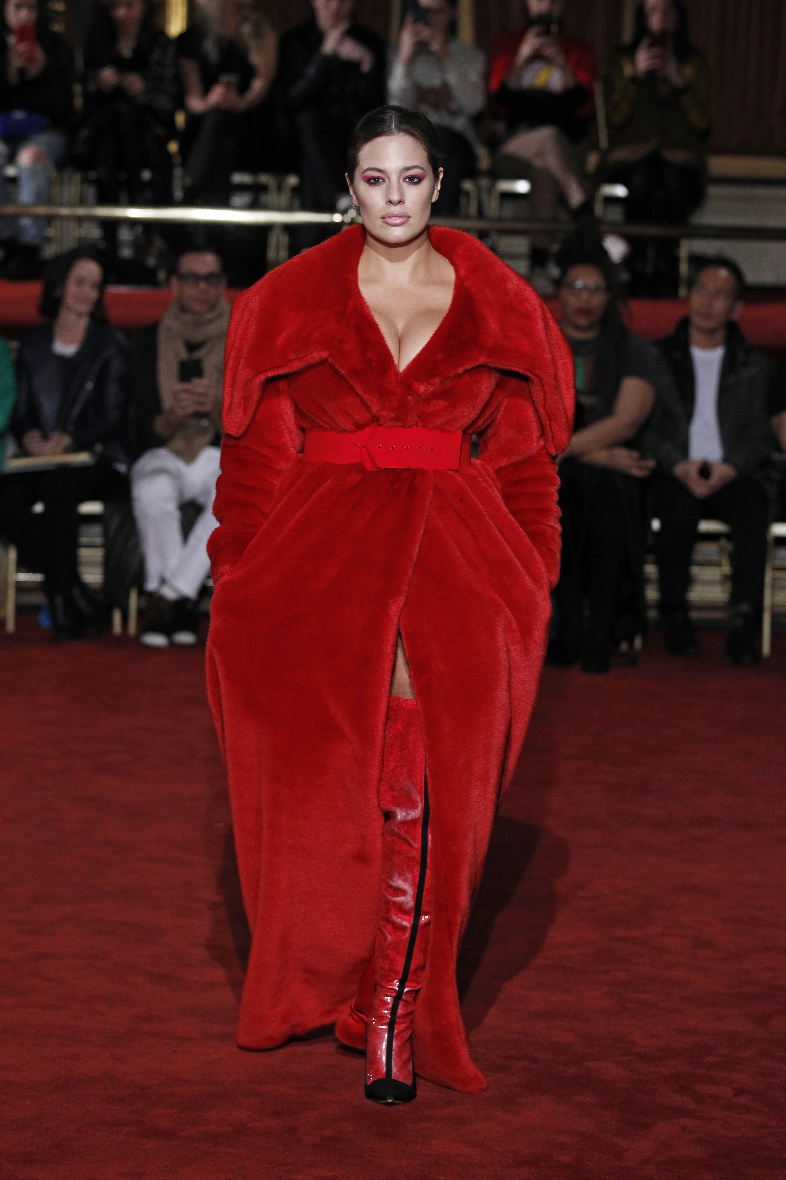 Review Christian Siriano Fall 2018 Collection KOLOR MAGAZINE